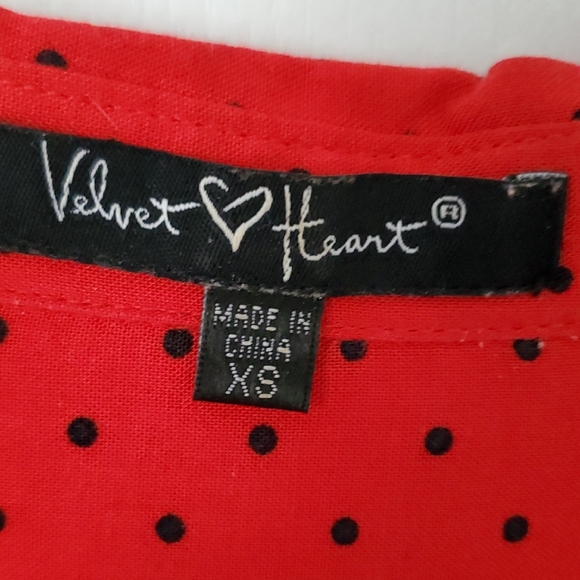 "Velvet Heart" Red Blouse Black Polka Dot Button Front Size: X Small - Picture 3 of 10